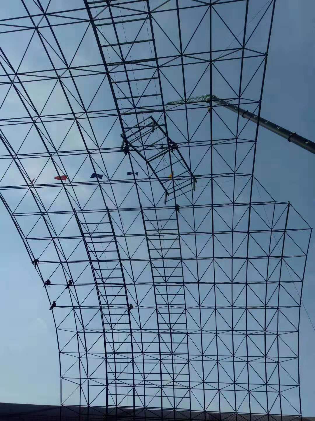 钦州干煤棚网架安装